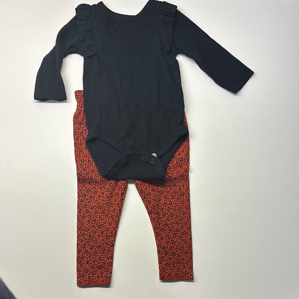 Black Ruffled Onesie with Rust Leopard Leggings- 3-6 Month